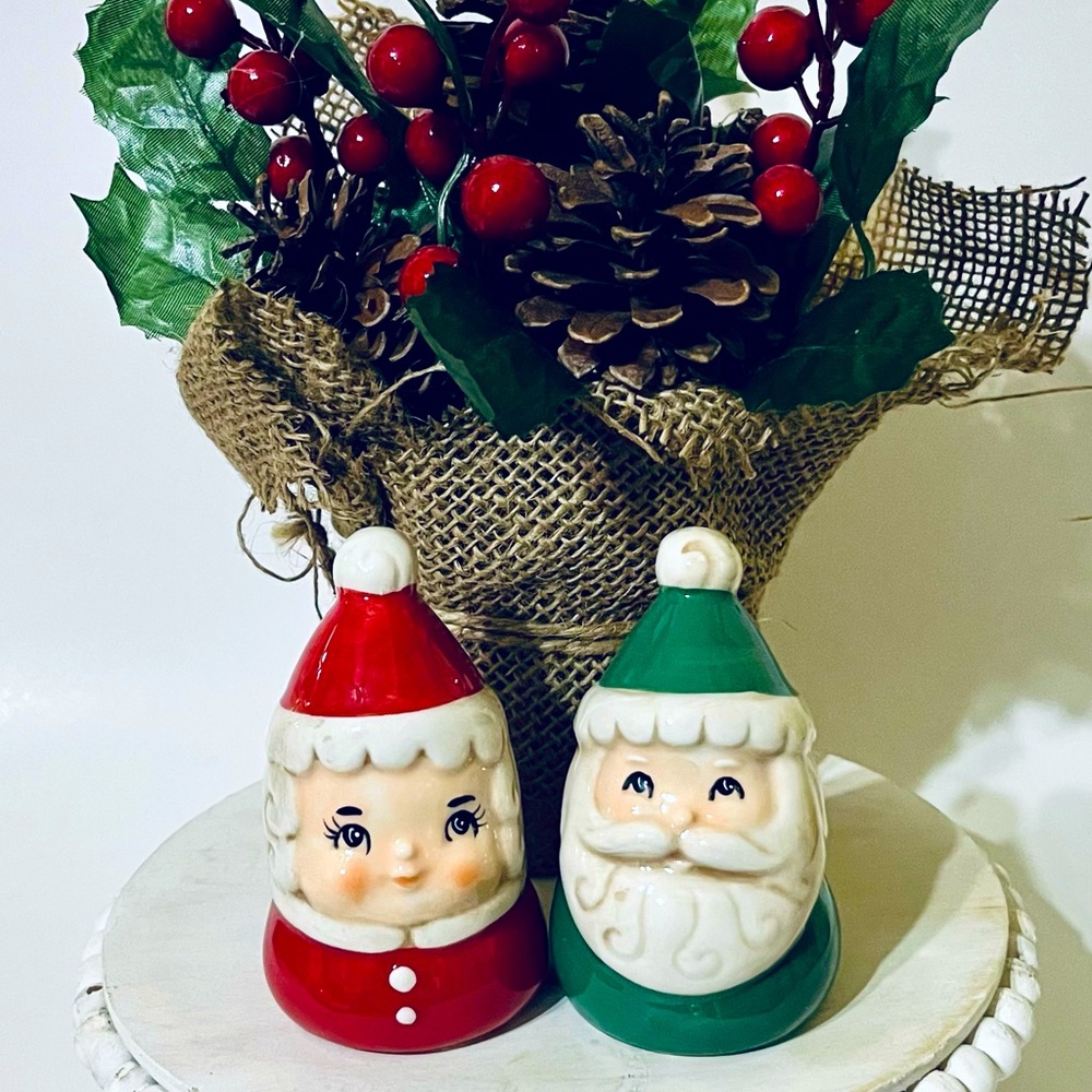 Johanna Parker Christmas Salt & Pepper shakers